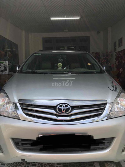 Toyota Innova 2008 ghi Bạc 208000 km