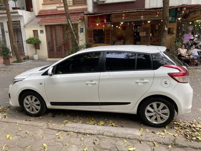 Toyota Yaris 2014 E Trắng