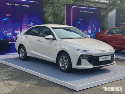Hyundai Accent 2024 1.5AT 12000 km