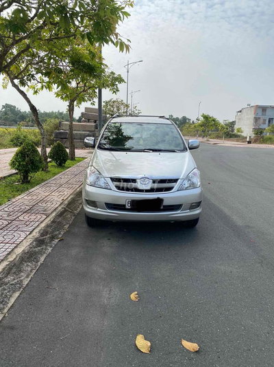 Toyota Innova 2006 G - xe đẹp