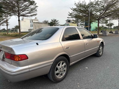 Toyota Camry 2001 2.2 GLI Hồng Phấn VIÊN