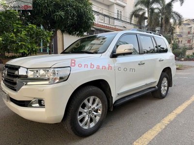 Xe Toyota Land Cruiser VX 4.6 V8 2016