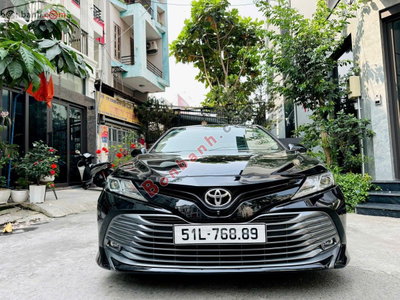 Xe Toyota Camry 2.0G 2020