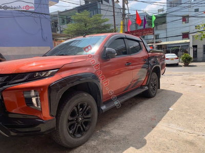 Xe Mitsubishi Triton Athlete 4x2 AT Mivec 2021