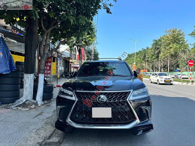Xe Lexus LX 570 2020