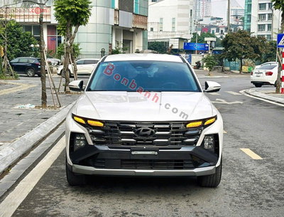 Xe Hyundai Tucson 2.0 AT Tiêu chuẩn 2024