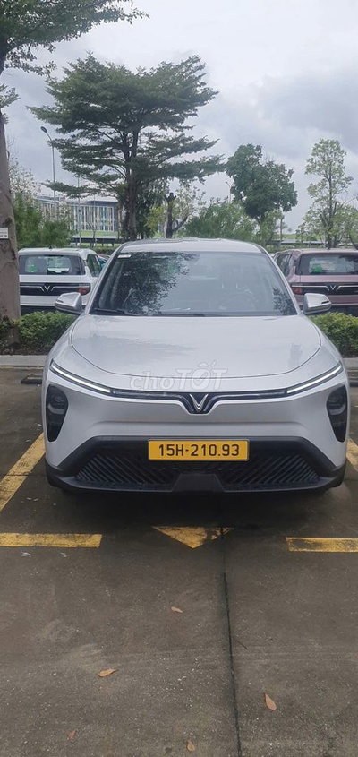 VinFast Limo Green 2025 - 0 km