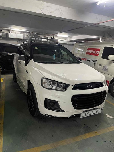 Chevrolet Captiva 2016 Trắng đen 43.900 km