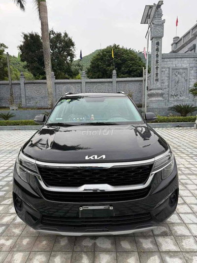 Kia Seltos 2022 Luxury 20000 km Đen
