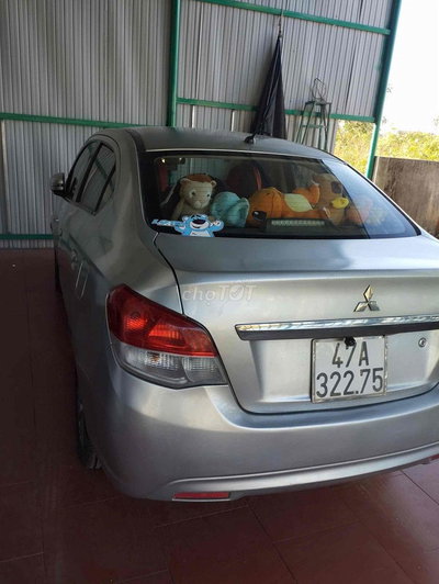 Mitsubishi Attrage 2016