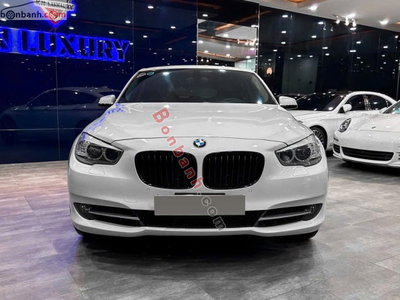 Xe BMW 5 Series 535i GT 2012