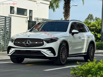 Xe Mercedes Benz GLC 300 2026