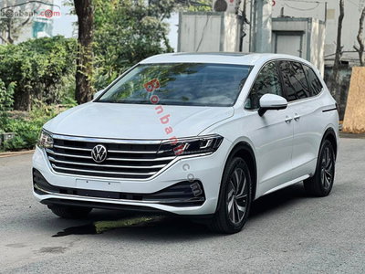 Xe Volkswagen Viloran Premium 2024