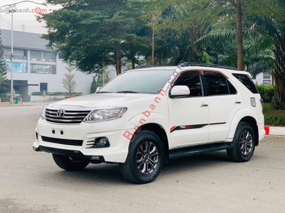 Xe Toyota Fortuner TRD Sportivo 4x4 AT 2016