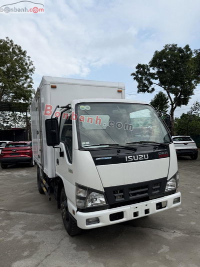 Xe Isuzu QKR QMR77HE4 Thùng Kín 2020