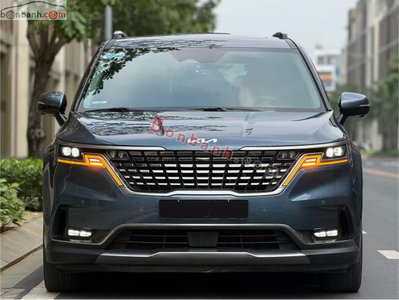 Xe Kia Carnival Signature 2.2D 2024