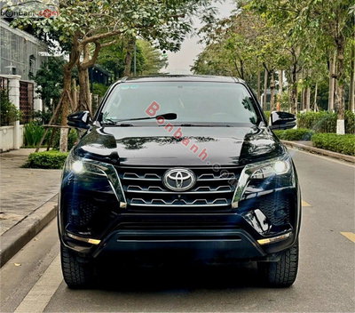 Xe Toyota Fortuner 2.4L 4x2 AT 2024