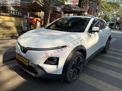Xe VinFast VF6 Plus 2025
