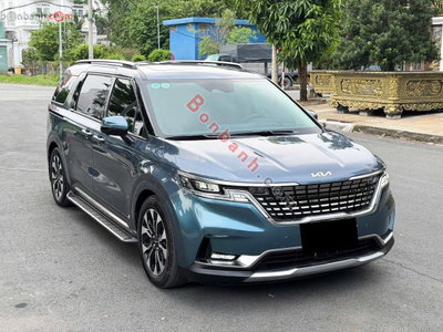 Xe Kia Carnival Signature 2.2D 2022