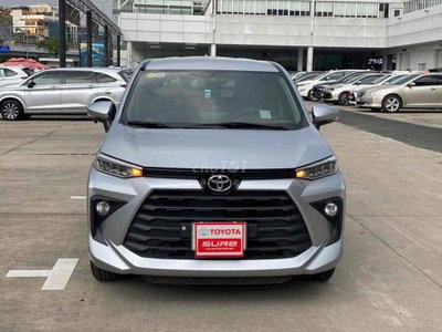 Toyota Avanza 1.5 G Bạc 28.000 km