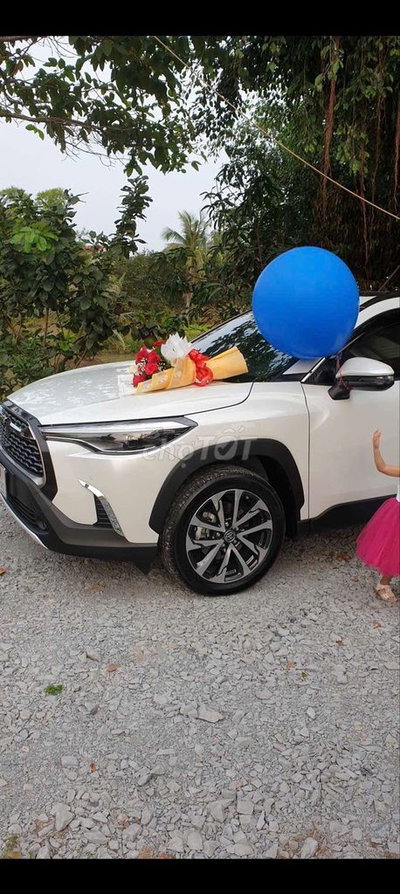 Toyota Corolla Cross Trắng ngọc trai