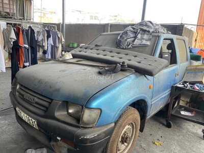 Isuzu Pickup Xanh 1 cầu xăng