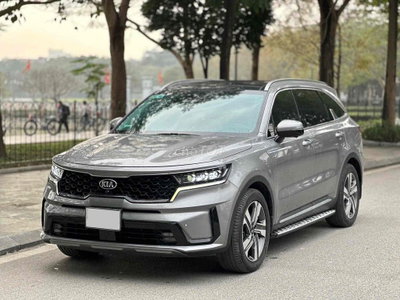 Kia Sorento 2022 Signature 2.5 AT AWD - 45000 km