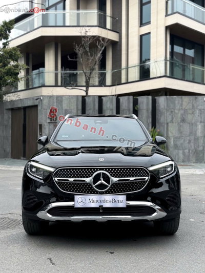 Xe Mercedes Benz GLC 200 4Matic 2023