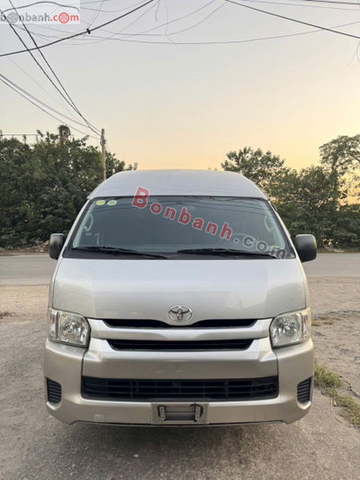 Xe Toyota Hiace 2.7 2014