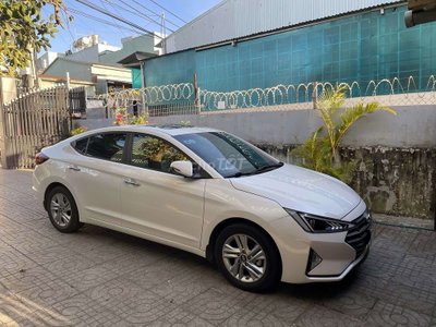 Hyundai Elantra 2022 Đặc biệt Trắng 19.000 km