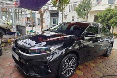 Xe Kia K3 Premium 1.6 AT 2022