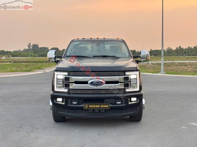 Xe Ford F350 Super Duty Lariat Crew Cab 6.7L 4x4 AT 2017