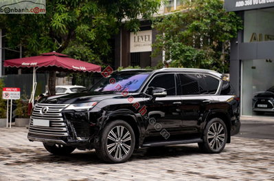 Xe Lexus LX 600 Urban 2024
