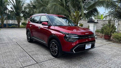 KIA Carens 2023 1.5 Luxury Đỏ còn cực đẹp
