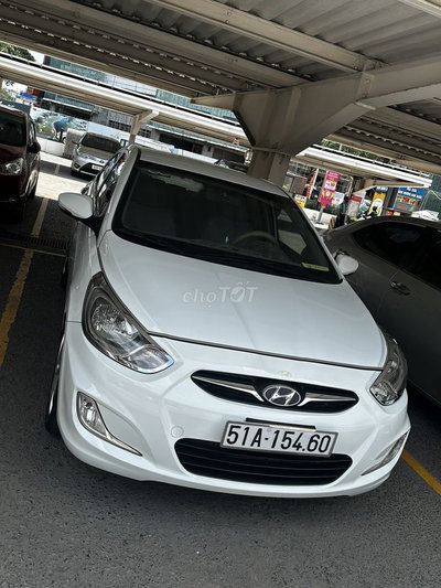 Hyundai Accent 2011 Trắng 63k km