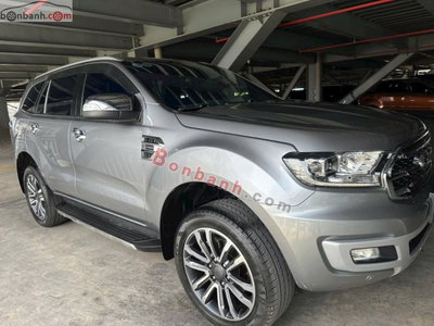 Xe Ford Everest Titanium 2.0L 4x2 AT 2020
