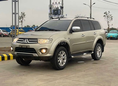 Mitsubishi Pajero Sport 2015 Vàng cát