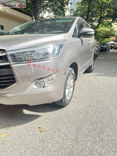 Xe Toyota Innova 2.0E 2019