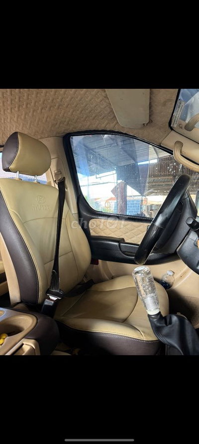 Hyundai Starex 2008 9 chỗ Vàng
