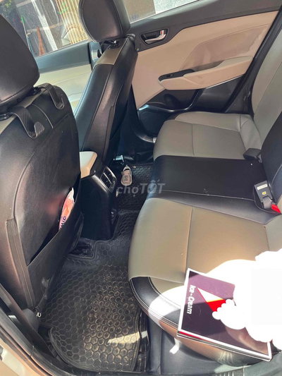 Hyundai Accent 2022 MT bản đủ
