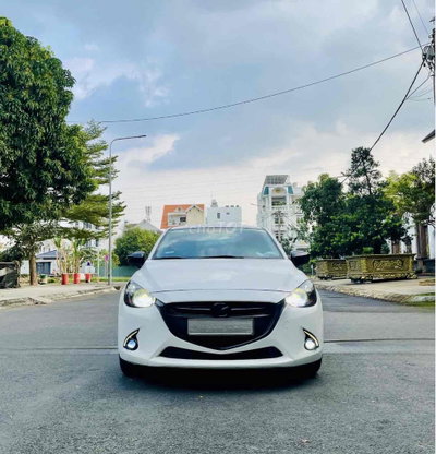 Mazda 2 2016 1.5 AT Sedan Xe Gia Đình chính chủ