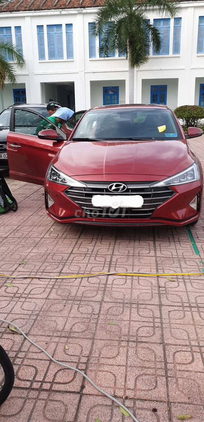 Bán Hyundai Elantra form 2019 sx 2020 2.0 AT