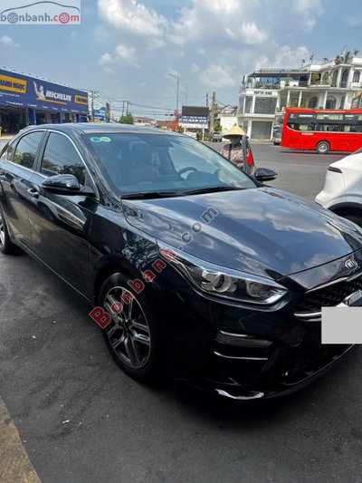 Xe Kia Cerato 1.6 AT Luxury 2020