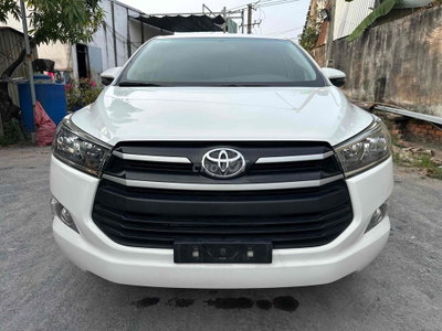 Toyota Innova 2020 E 100000 km Trắng