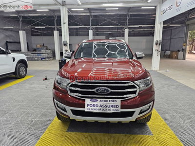 Xe Ford Everest Titanium 2.0L 4x2 AT 2019
