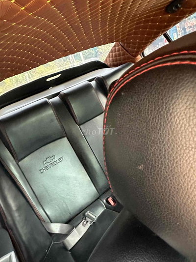 Chevrolet Cruze 2011 Trắng kiểm còn tới tháng 10