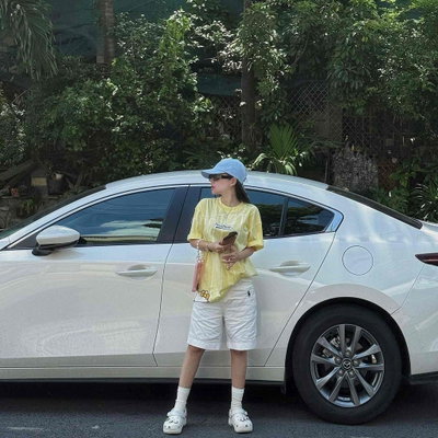 Mazda 3 Luxury màu Trắng
