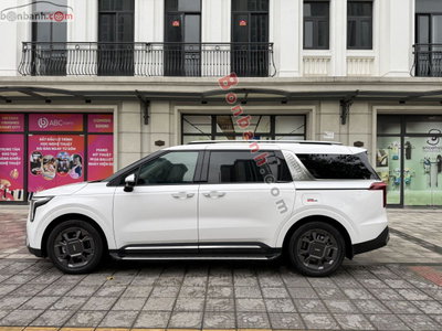 Xe Kia Carnival Signature 1.6 Turbo HEV 7S 2025