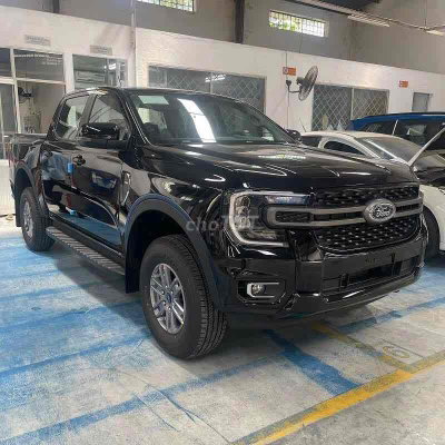 Ford Ranger đủ màu giao ngay giá tốt