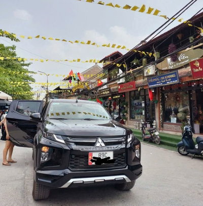 Mitsubishi Triton Athlete 4×4 AT 2021 Đen